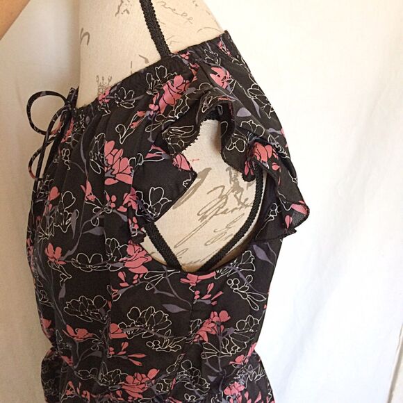 Layered with Love Dress Sz Medium Short Sleeve Floral Garden Bohemian Boho Chic - Picture 5 of 13